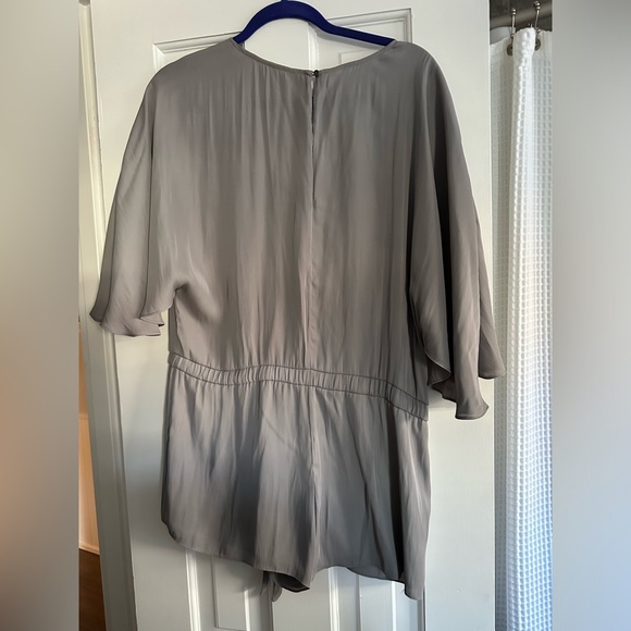 alice & trixie romper - Picture 2 of 4